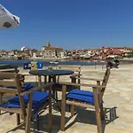 Mira Villa