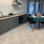 Βίλα Mira