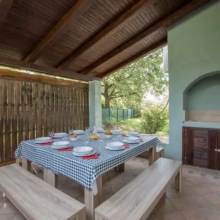 别墅 Mira 乌马格