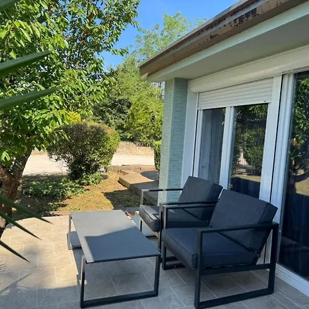 Mira Villa *